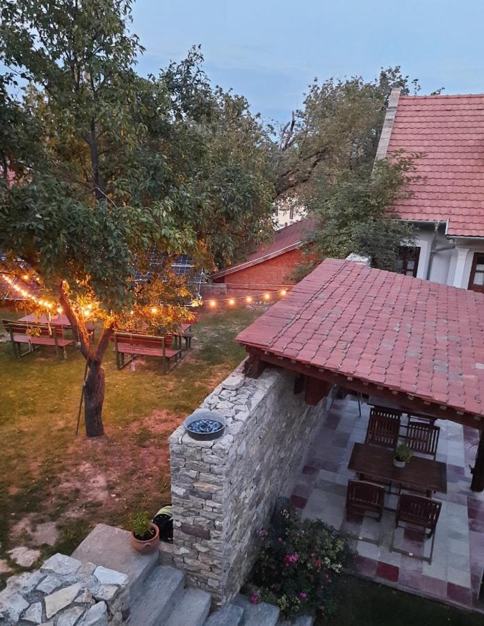 Aracsi Vendeghaz Hotel Balatonfüred Exterior foto