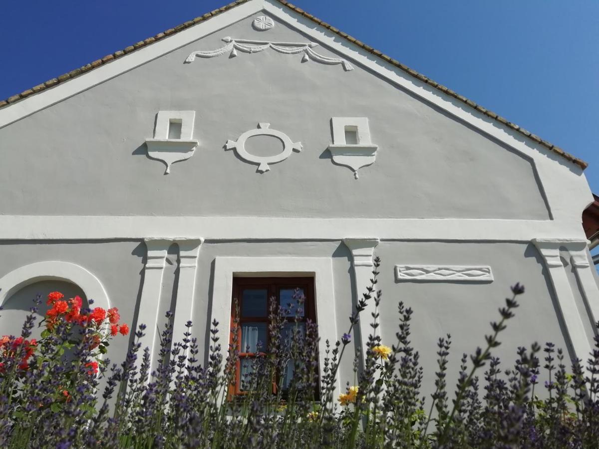 Aracsi Vendeghaz Hotel Balatonfüred Exterior foto